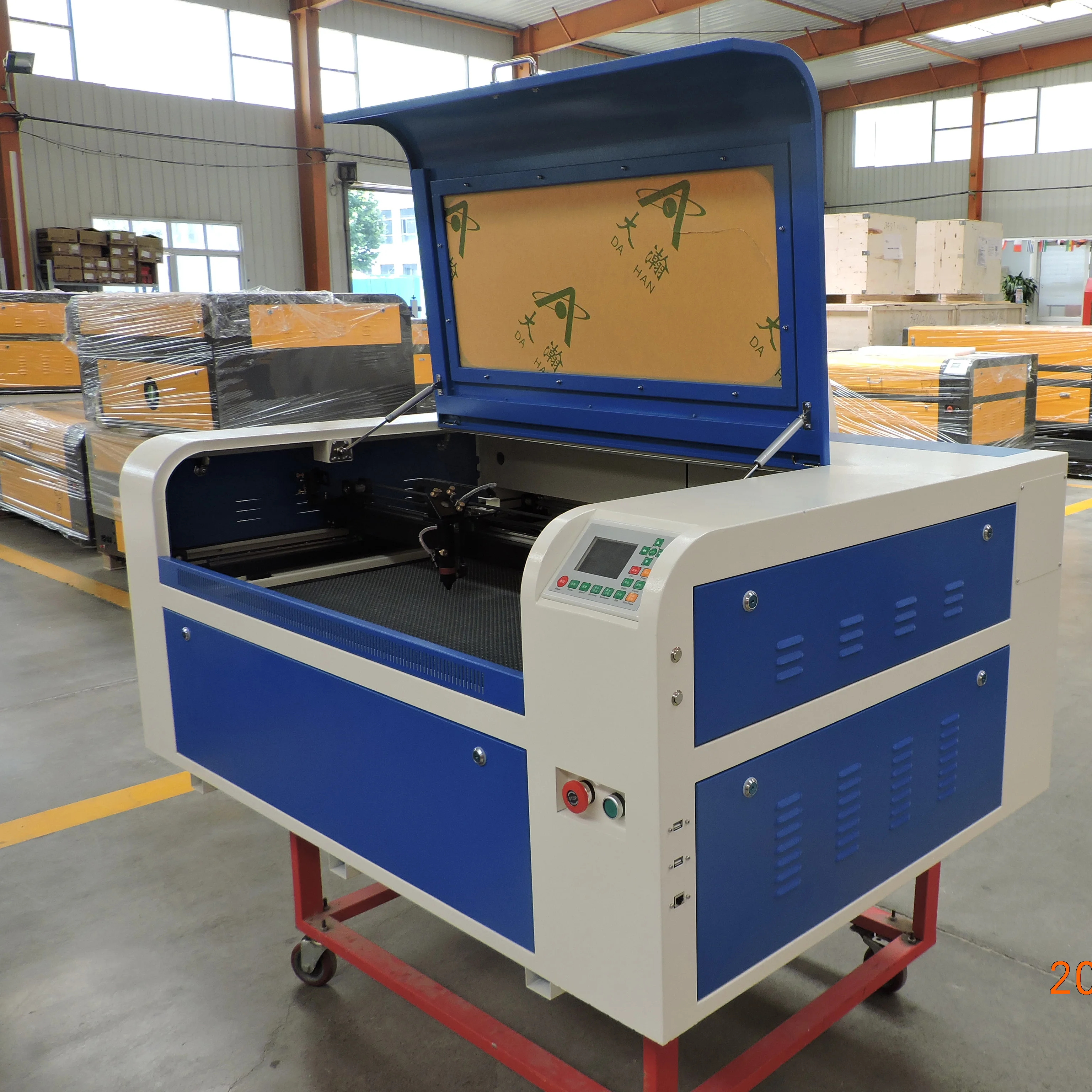 factory price 3d laser glass engraving machine for leather carving and cutting 6090