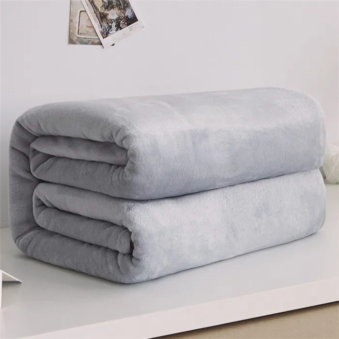 China Wholesale Customized 100% Polyester Flannel Blanket With Cheap Price Blanket China