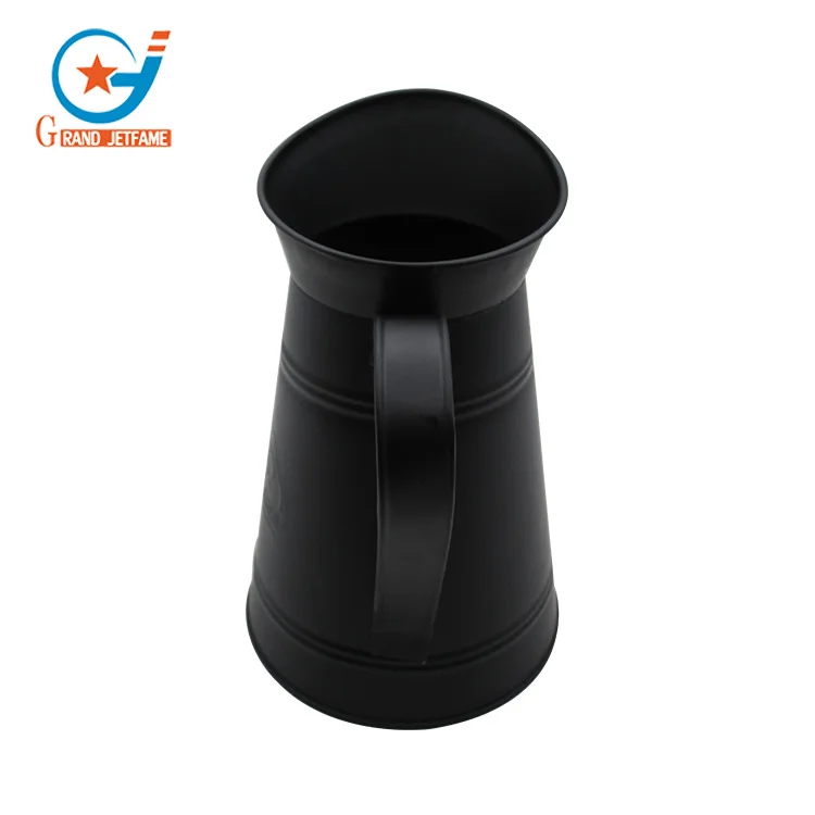 Milk Bucket Style Flower Pot Vintage garden antique galvanized metal flower pot watering can milk jug