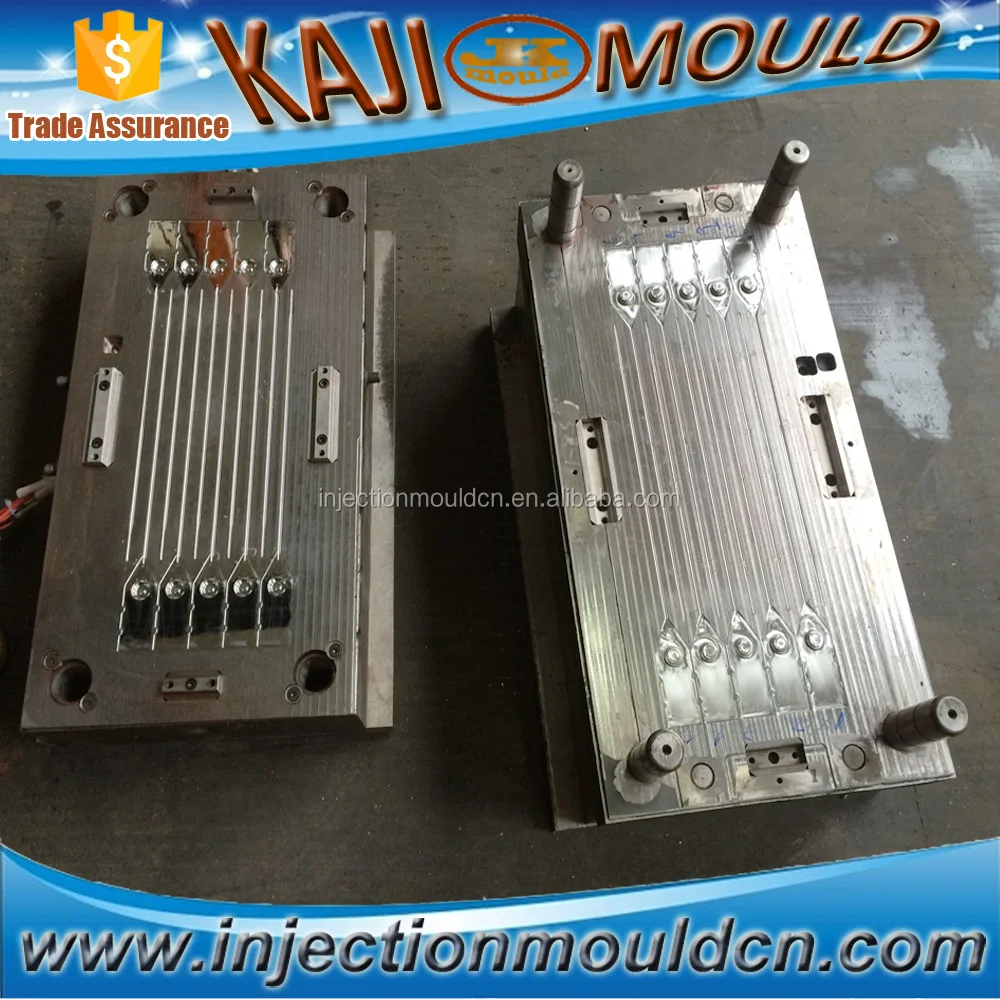 10 cavities hot runner PP seal plastic mold from china