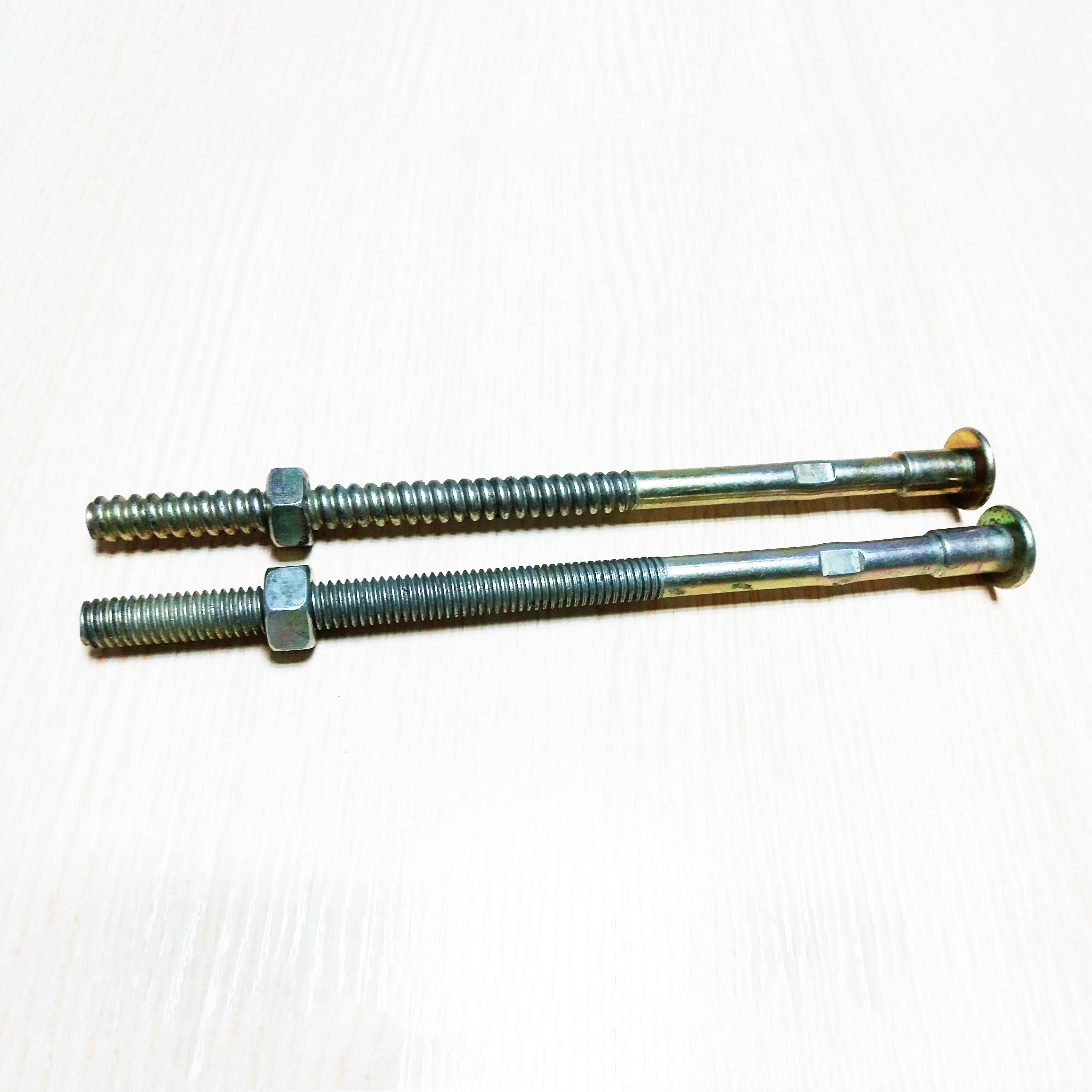 Construction building materials B Form Tie