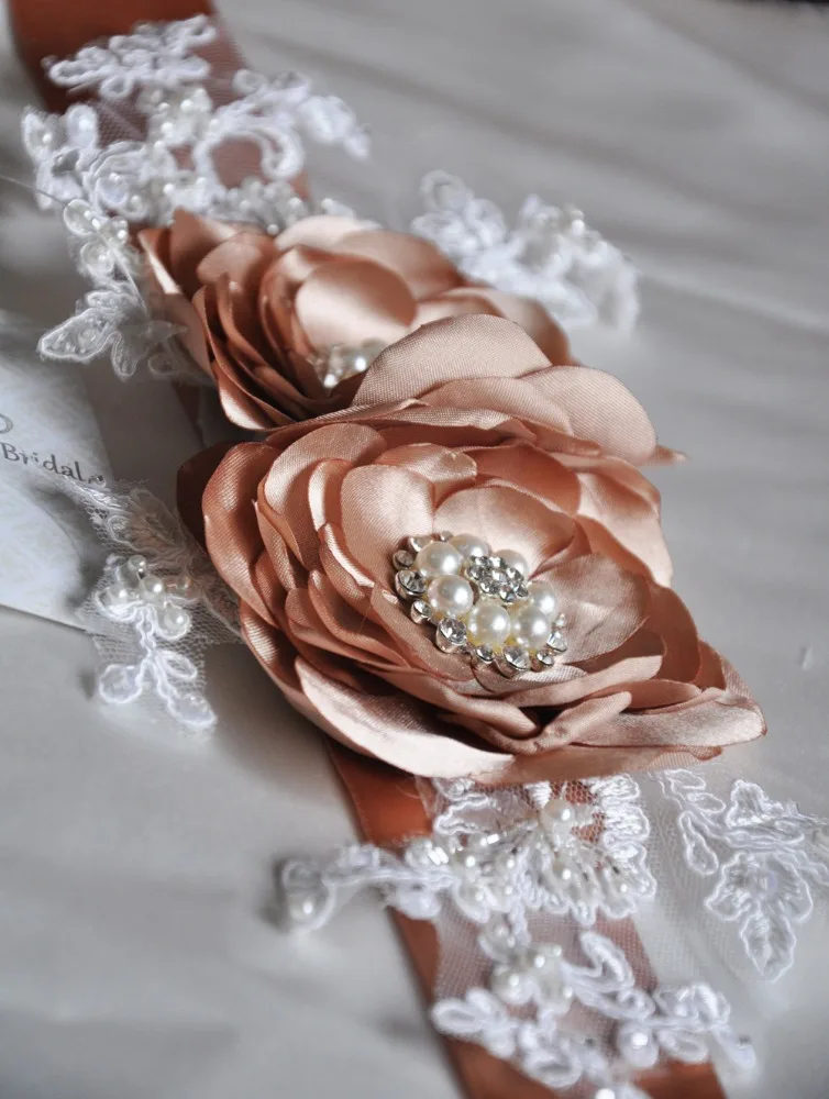New Promotion Crystals Sash for Bride Artificial flowers Wedding Belt with lace for Weddings Real Images