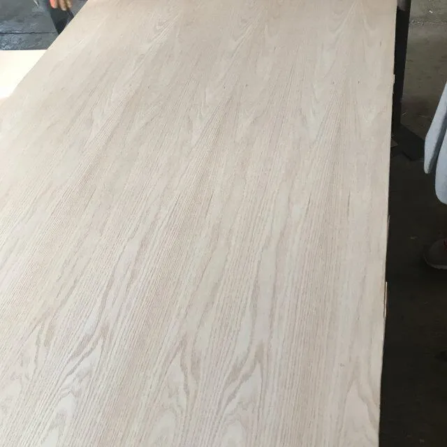 4.6mm 5.2mm Saudi Arabia market red oak veneer laminated plywood/mdf