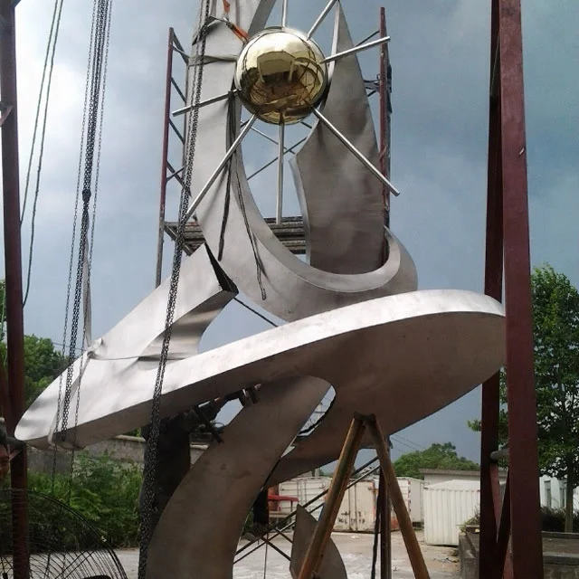 Saudi Arabia modern metal art  outdoor statue landscape display roundabout decor large stainless steel garden sculpture for sale