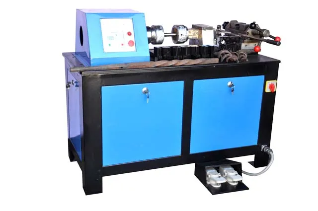 Program controlled metal bar twisting wrought iron machine