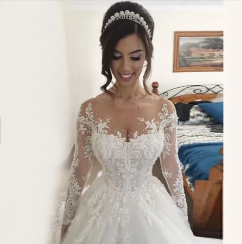 Hangzhou White Pregnant Wedding Engagement Dress 2017