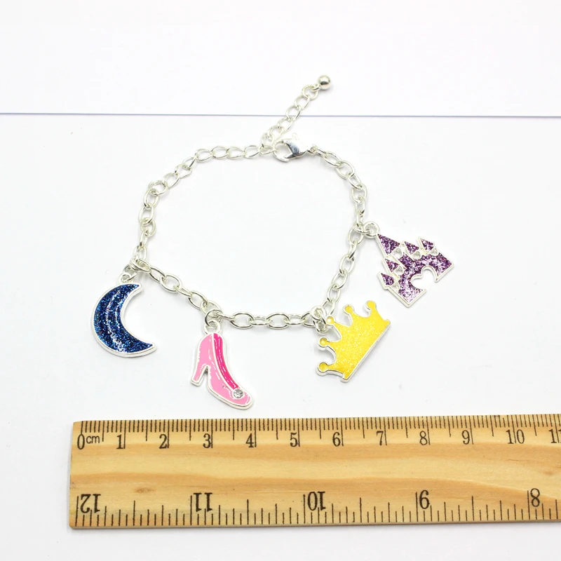 Children Heart Shape Charm Bracelet With Moon Pendant Lovely Smart Kids Promotion Gift Bracelet Dayday Band