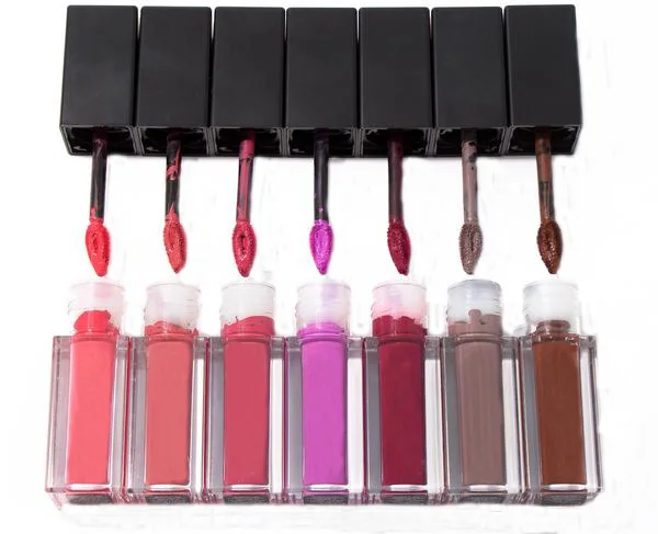 OEM Cosmetics Vendors Wholesale Private Label black color Lipgloss Glitter Lip Gloss