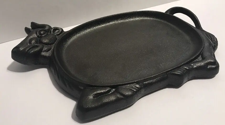 Cast Iron Bull Cow Shaped Sizzling Steak Plate with wooden tray