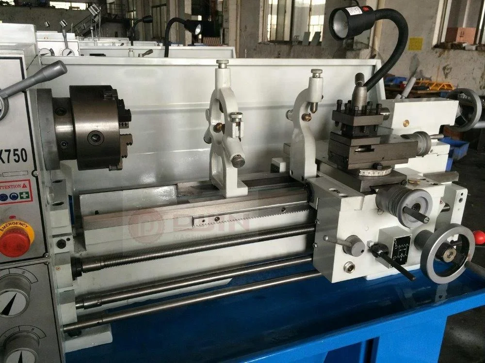 Mini bench metal lathe CQ6230A Conventional Working Metal Bench Engine Lathe Machine made in China