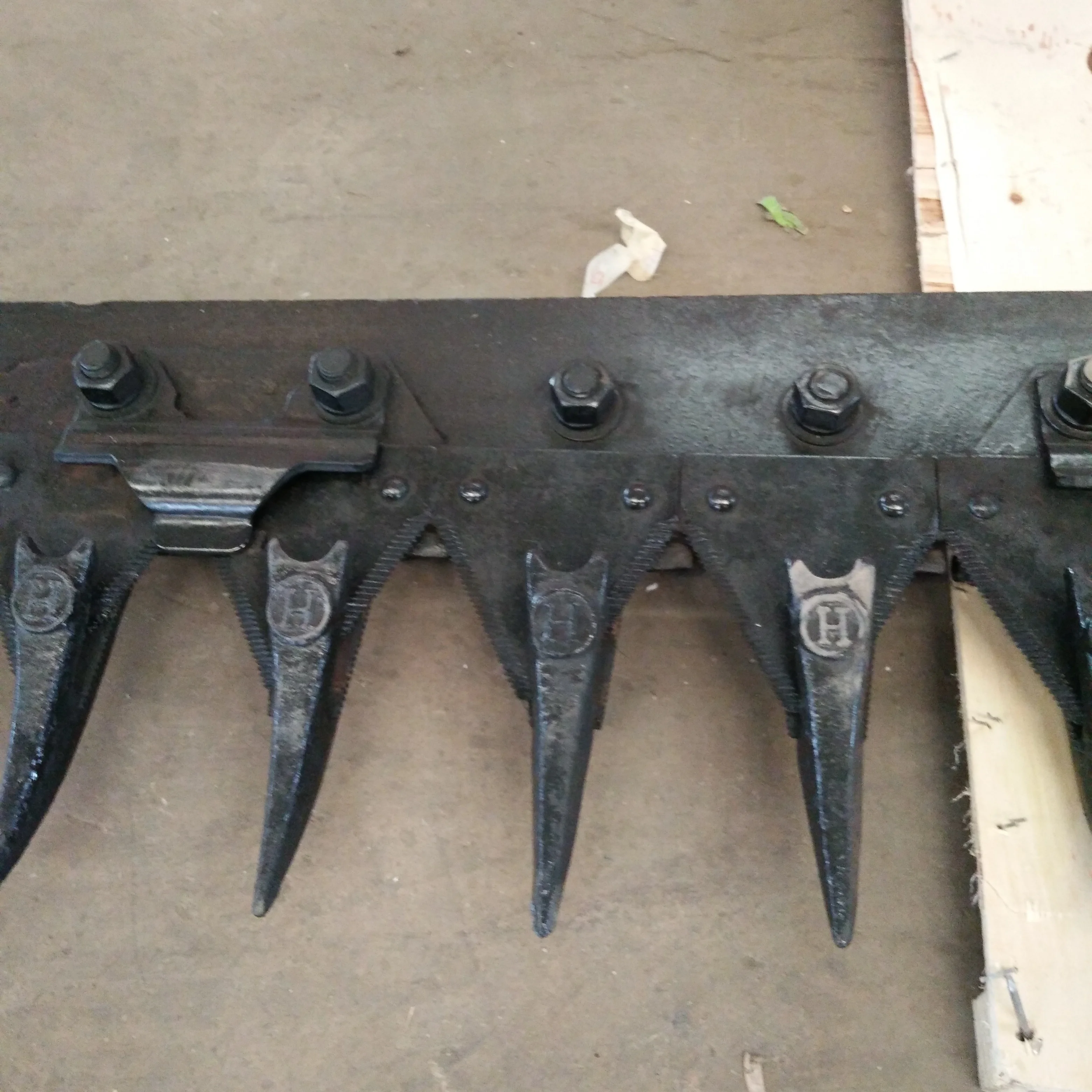 9GB series Tractor Sickle Bar Mower Lawn Mower For Sale