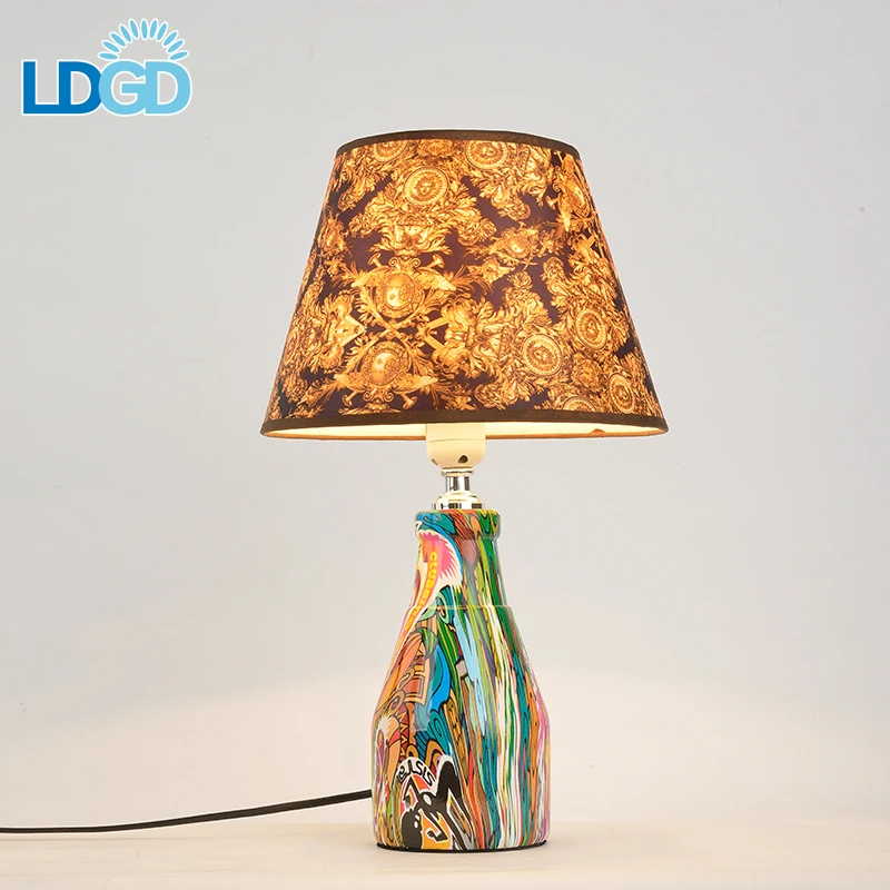 The popular factory green funky elegant gold coloured bedside ceramic table lamps