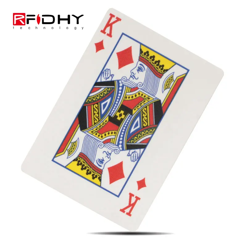 Индивидуальный логотип печатная карта для покера с радиочастотной идентификацией 100% пластиковые игральные