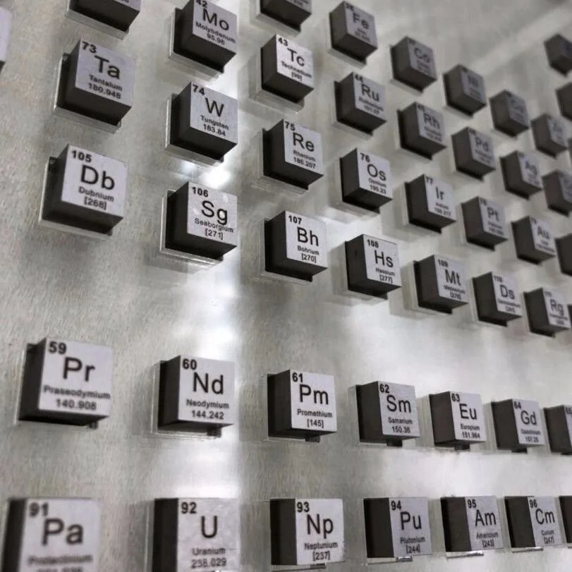 
99.95% Pure Tungsten metal element cube for element collection 