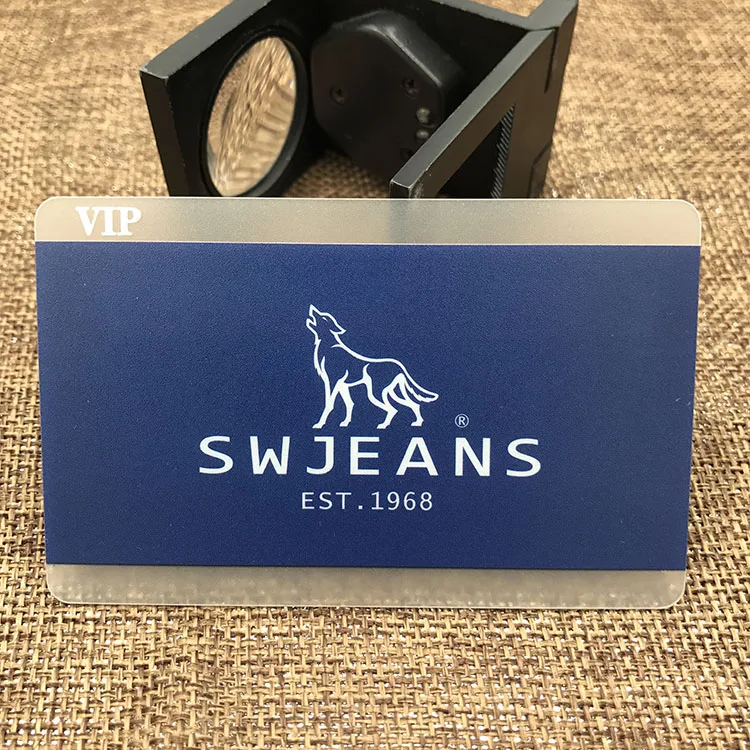 Custom design 0.76MM thick PVC  business card Elegant Gold Silver Foil Emboss Finishing White Custom Business Printing card
