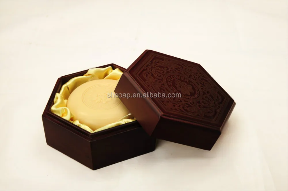
2016 Hot Sale High Quality Bee & Flower Sandalwood Gift Whitening soap 