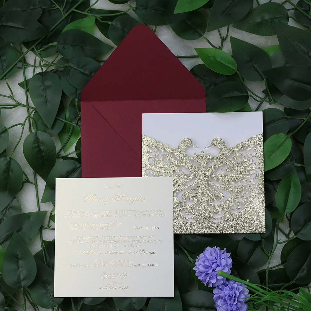 Beautiful Swan pattern gold Glitter Laser Cut Wedding Invitation With Burgundy Envelope