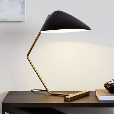 Nordic table lamp modern for office table lamp modernhome decor LED metal desk lamp simple lighting