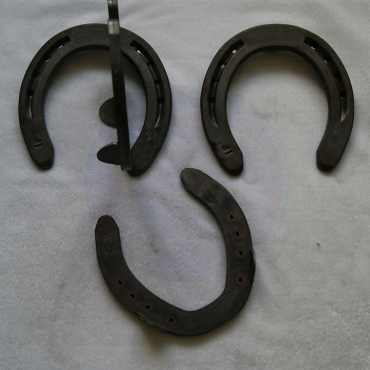 
Chinese horse shoe manufacturer wholesale small jumping shoes set for sale for jumping horse 