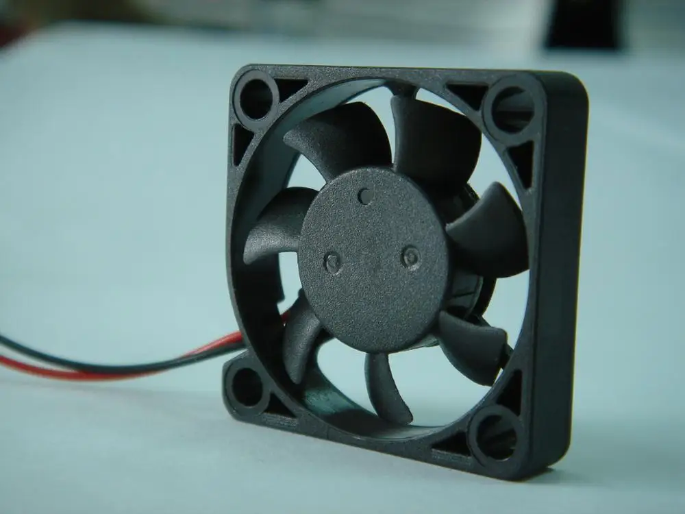 5вольт 12вольт dc осевой вентилятор постоянного тока