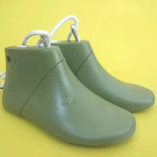 Пластиковые Туфли с круглым носком для девочек