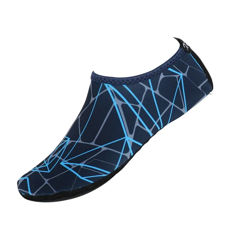 Durable waterproof sports socks sand swimming diving surfing fishing socks for beach wet suits