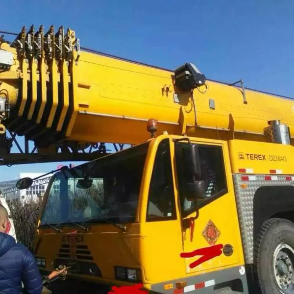 Вездеходный автокран Demag AC200, б/у кран demag 200 т