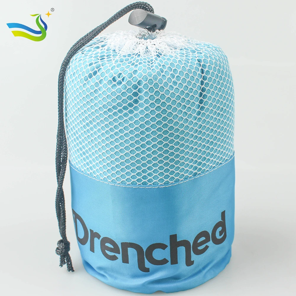 Amazon Best seller300gsm  microfiber sports towel and beach towel with portable carry bag