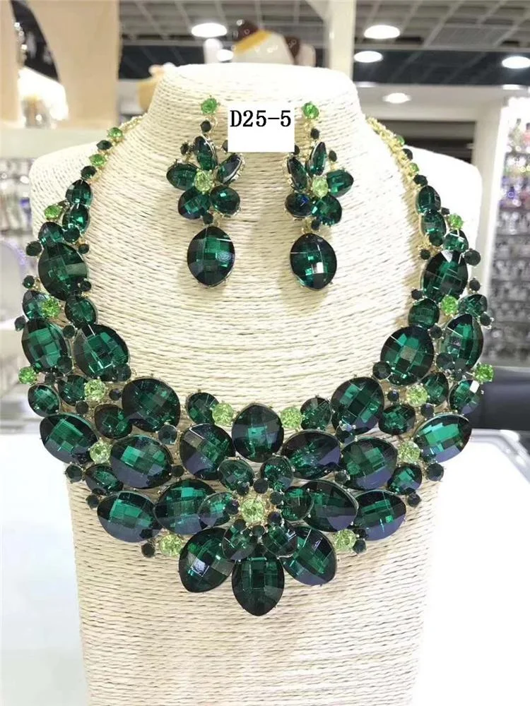 Fabulous crystal African wedding jewelry beads bridal jewelry set Nigerian necklace African jewelry set Dubai Italy Indian D25