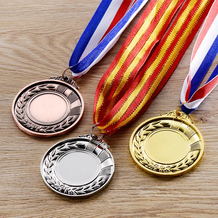 2017 fashion blank metal medal, factory wholesale 3D 5 cm diameter sports award medal