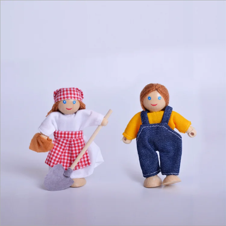 Kids play land family toy Pretend family Play toy Doll house Puppets