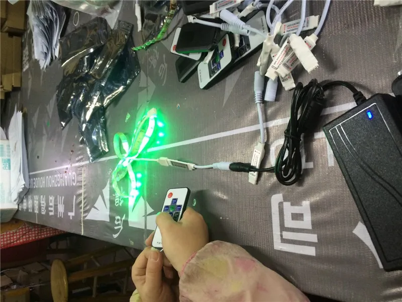 Мини 10-клавишный RF RGB светодиодный беспроводной пульт дистанционного управления для 5050/3528 SMD светодиодные фонари полосы Диммер