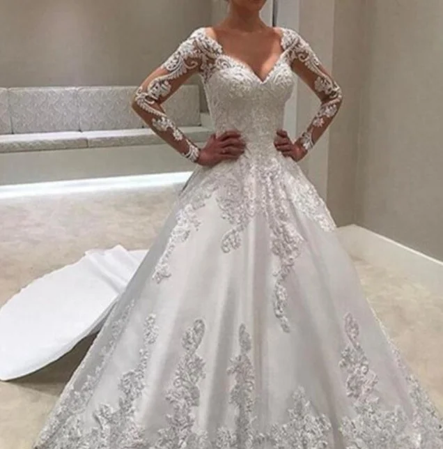 Luxury Satin Long Sleeve V-neck Bridal Gown Bride Wedding Dress In Italy