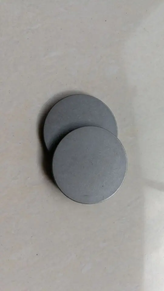 Diesel engine valve clearance adjusting shims customizable