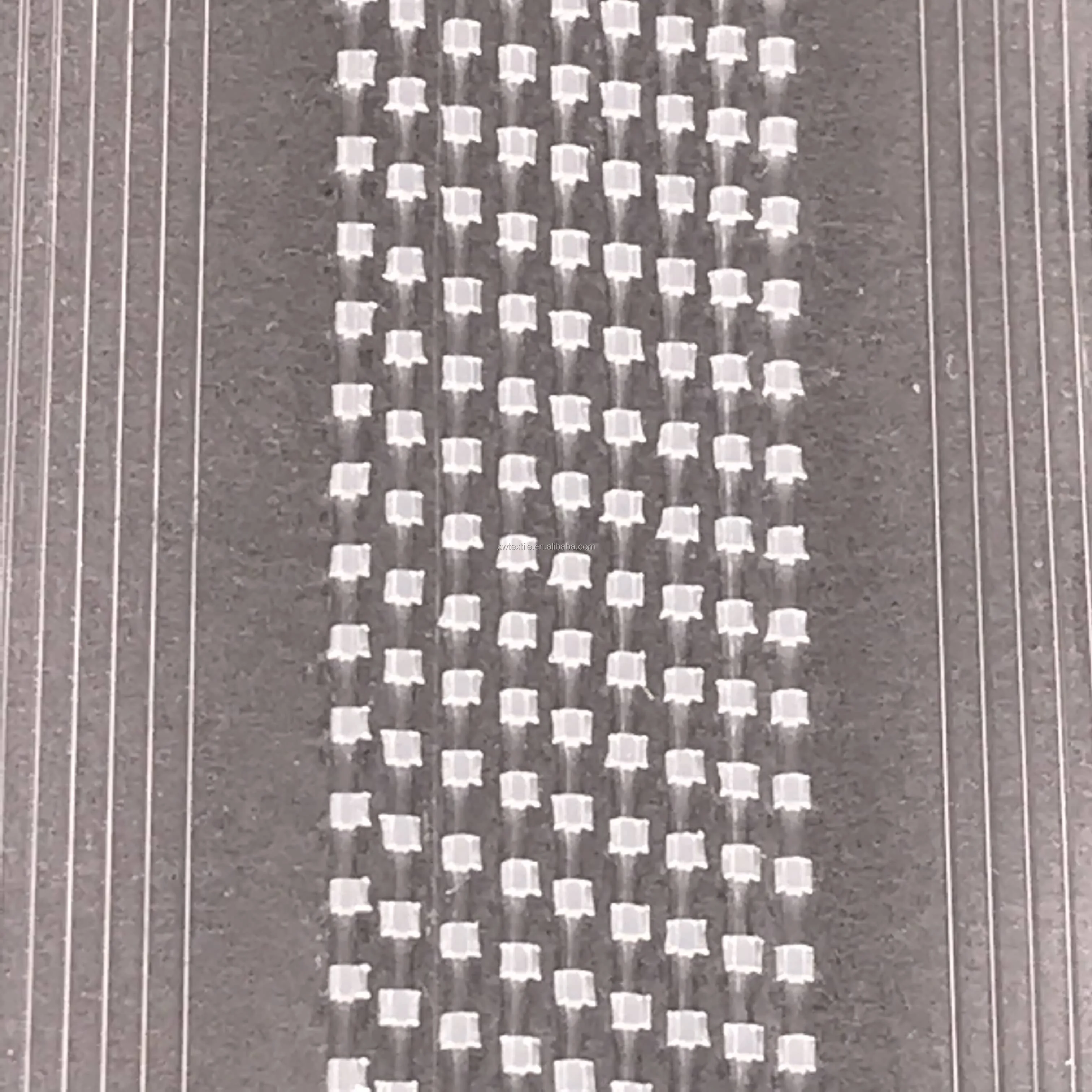 HOOK-TO-HOOK FLEXIBLE PACKAGE CLOSURE SYSTEM WITH SEALANT LAYER