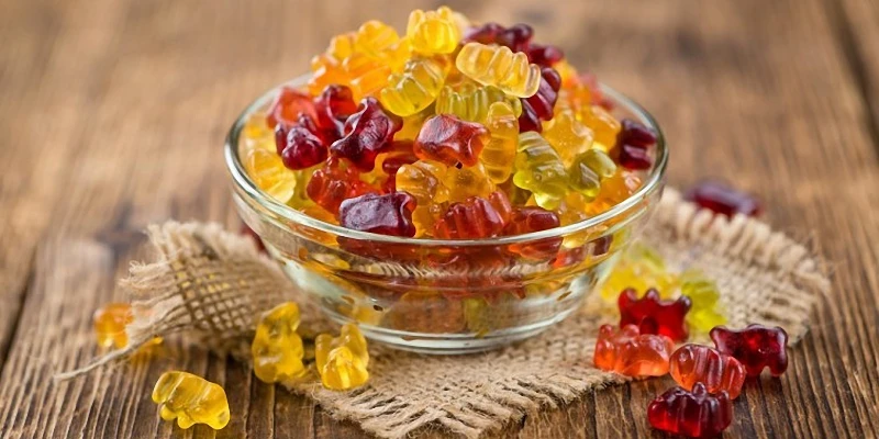 Gummy vitamin manufacturers bear gummy for skin whitening