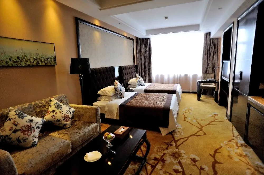 Modern Style Deep Color Warm Walnut Veneer Solid Wood Bedroom Furniture For Hotel