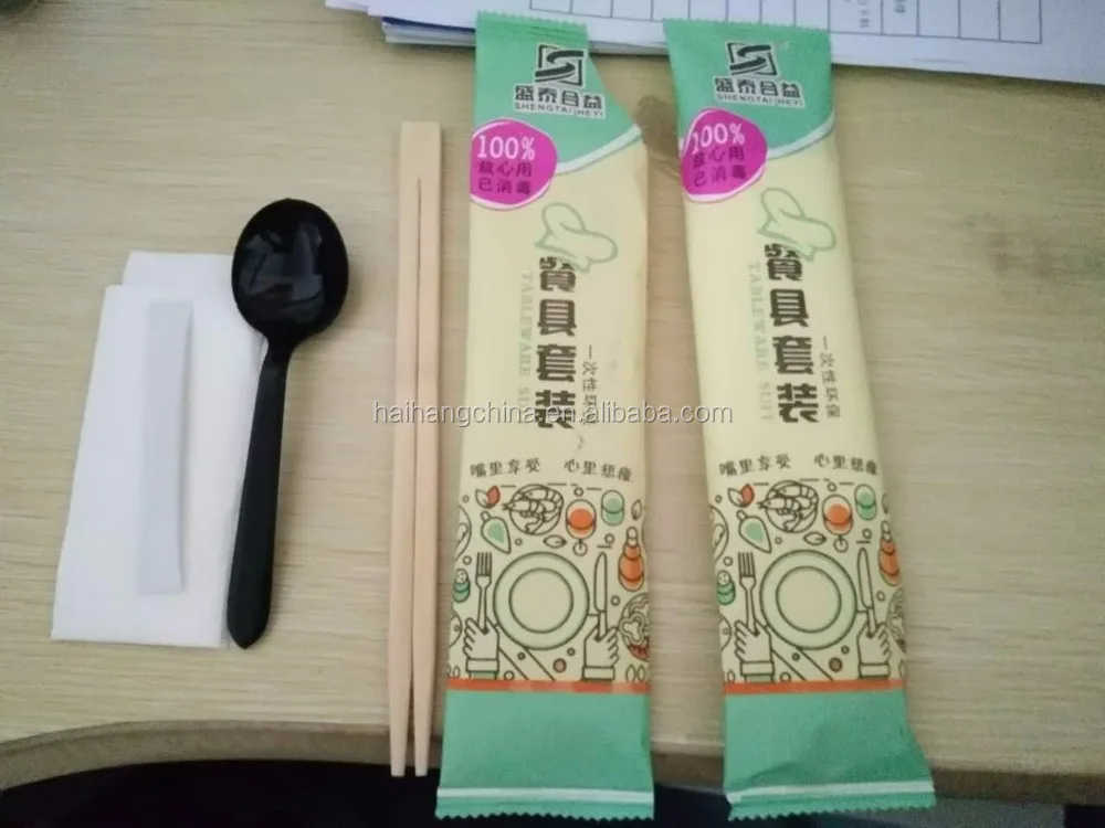 Multi-function paper napkin and plastic airplane cutlery plastic wooden spoon automatic packaging machine
