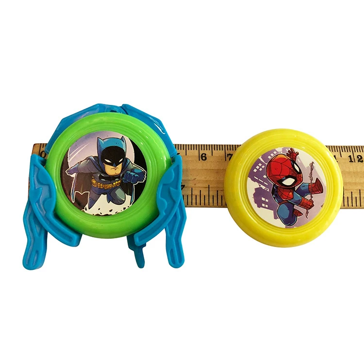 New Small Plastic Novelty Cartoon Figure Printed Ejection Flying Disc Capsule Toys for Vending Machine