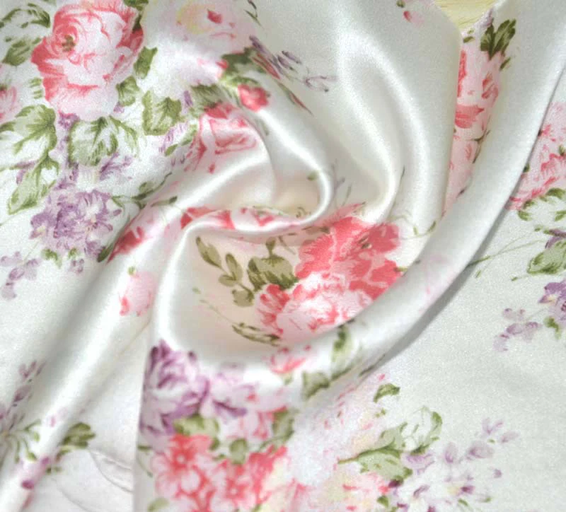 
Высококачественная фабричная 100% чистая натуральная атласная итальянская шелковая ткань с индивидуальным принтом 