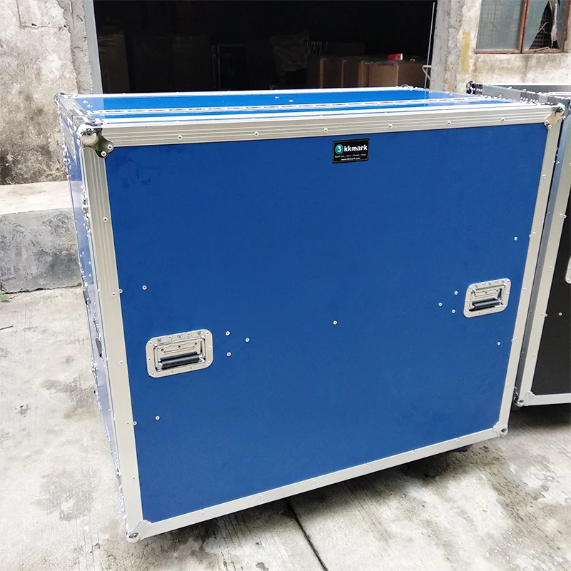 2019 Wholesale Flight Case for 24 inch Monitor and 12U Rack