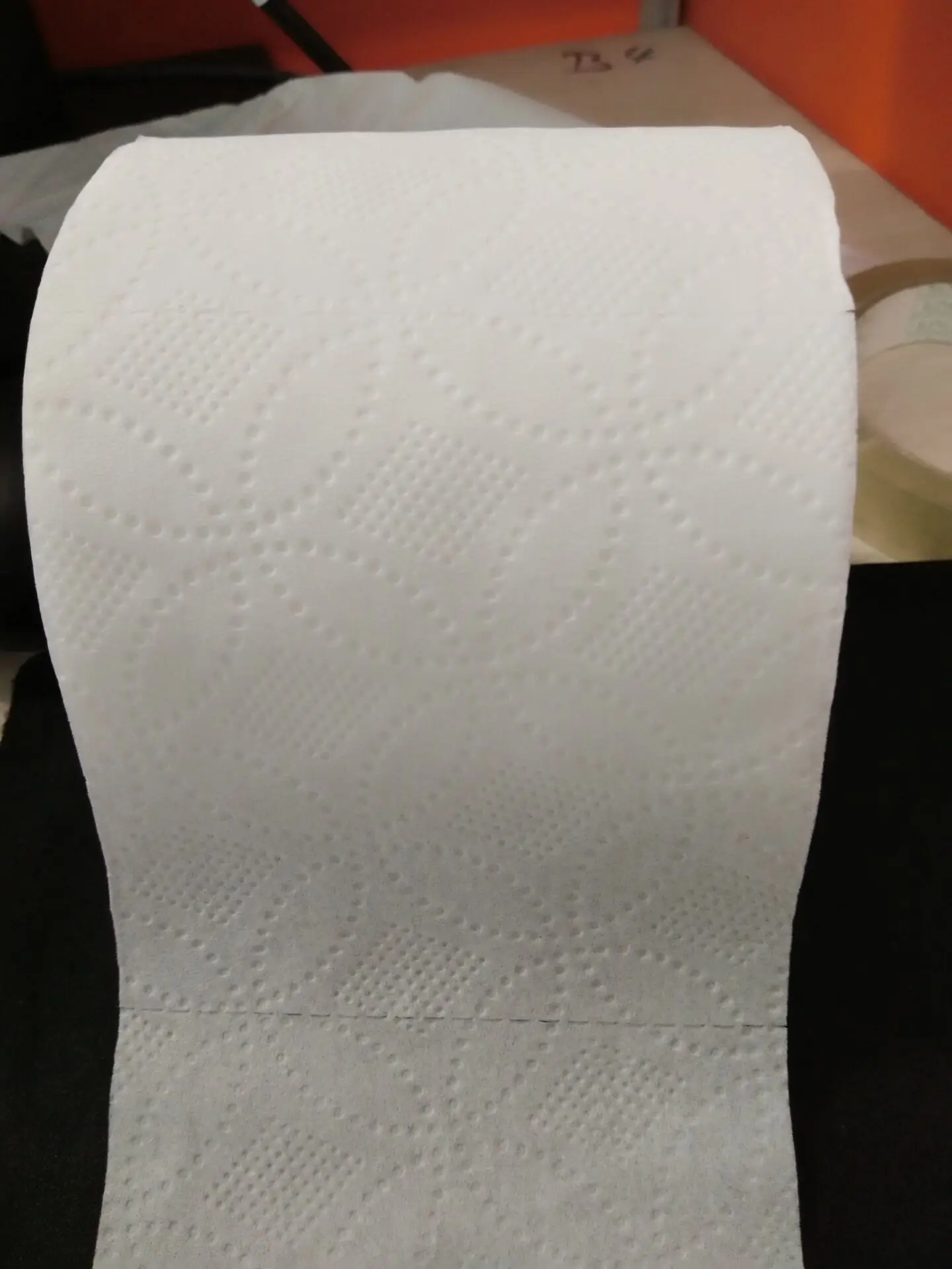 AUS Disposable Toilet tissue 2-ply 400sheets 700sheets/1-ply 850sheets  1000sheets Embossing Bathroom Roll