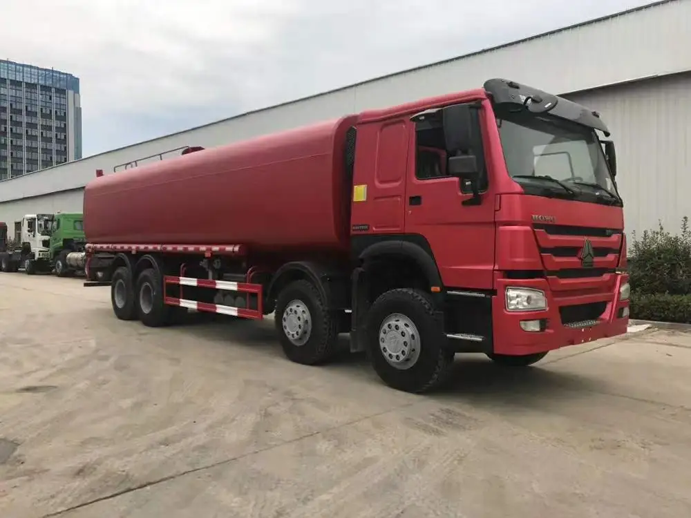 water truck with 30000 liters water tank