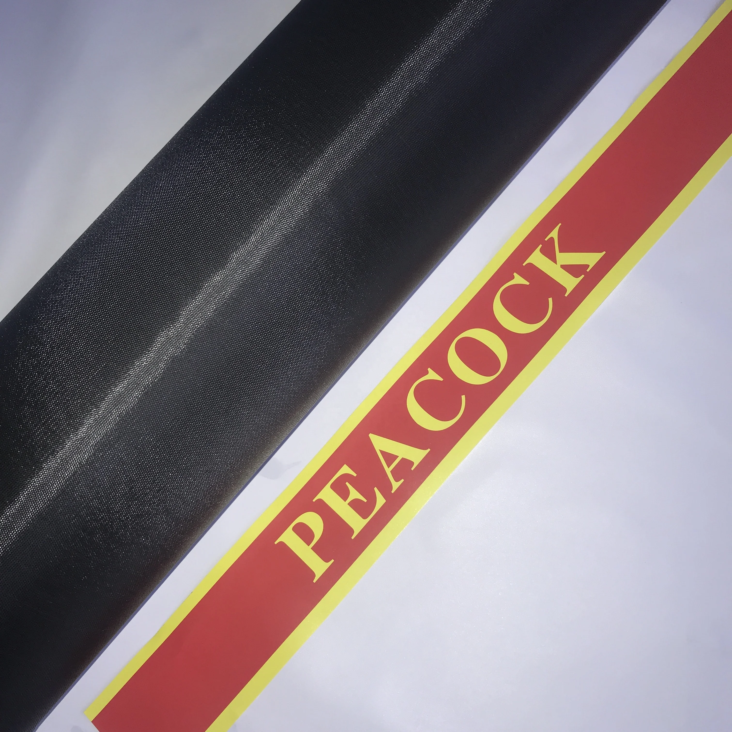 
170T Polyester Peacock Taffeta Lining PA Coated Fabric 68