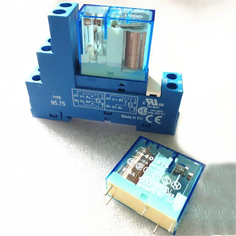 49.72.9.024.0062 DIN Rail Panel Mount Interface Relay Module