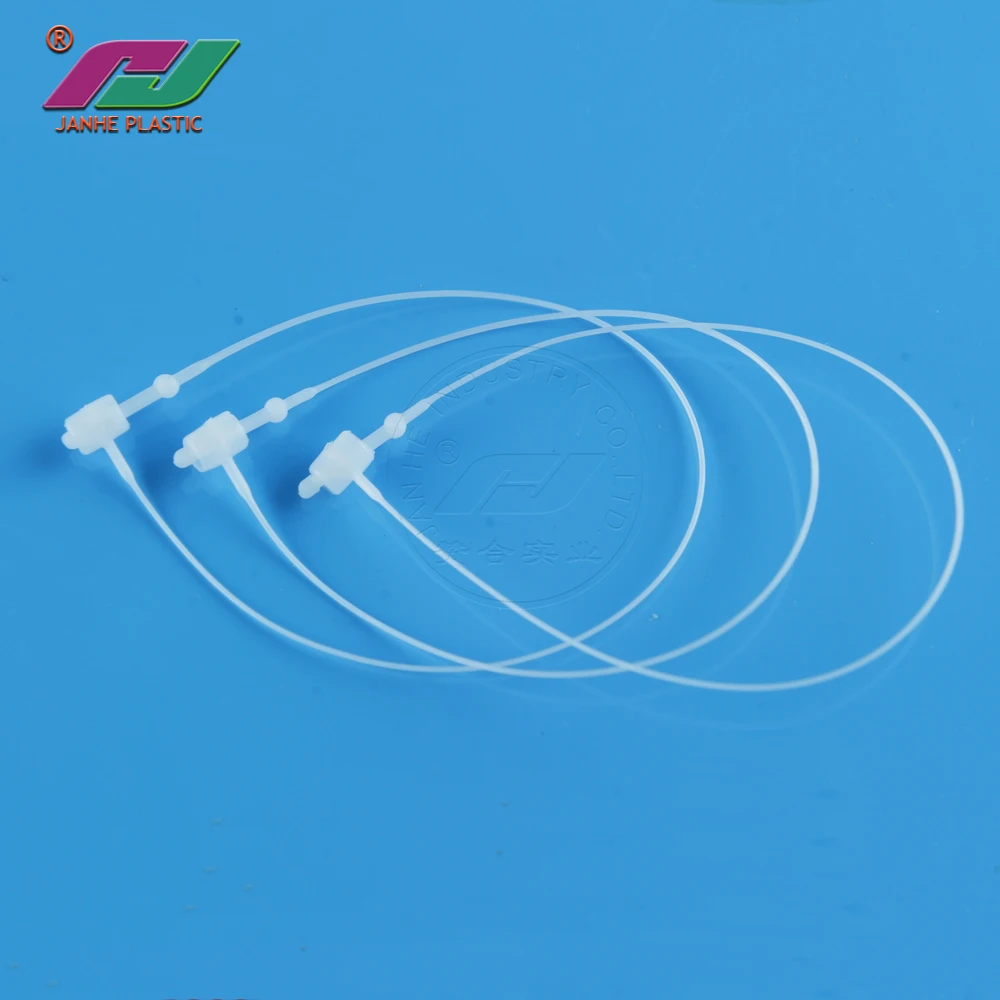 Пластиковая петля для крепления одежды для бирки с именем