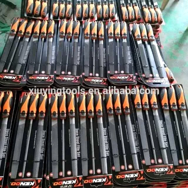 Стальной набор файлов включает в себя плоские, полукруглые, круглые, квадратные и три квадратных напильника