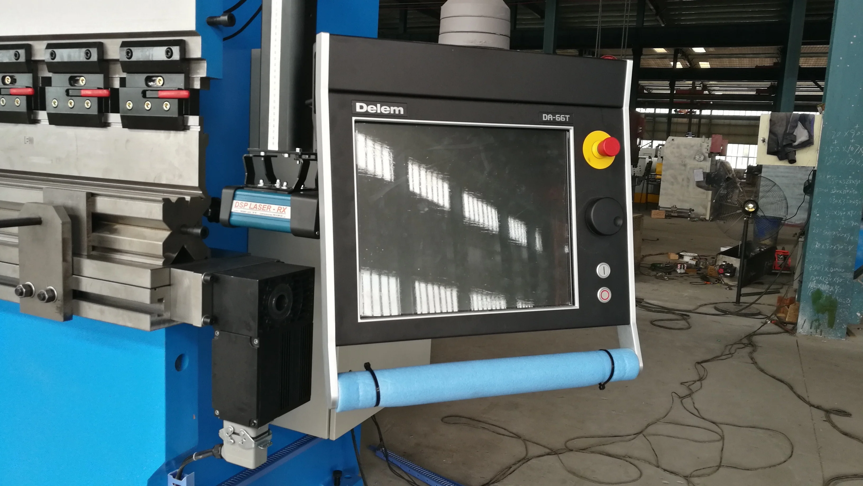 
cnc controller system delem da66t controller with best price 