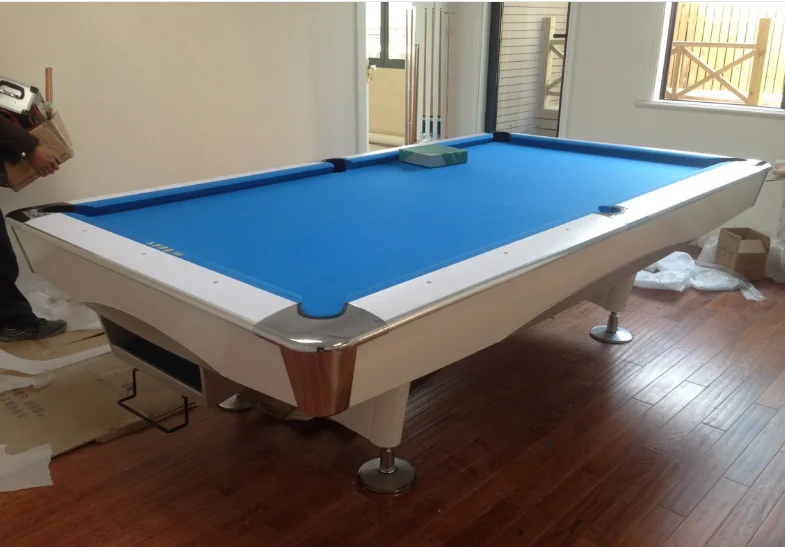 9ft Pool Table