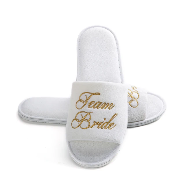 Дизайнерские женские меховые тапочки для отеля домашние свадебные на заказ с вышитым логотипом